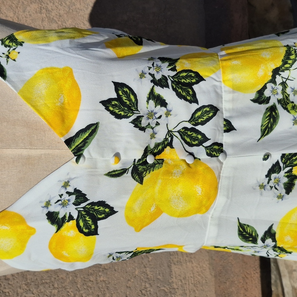 Lulu's Asymmetrical Dress with Lemon Print Size Large NWT - Picture 2 of 6